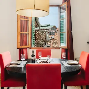 medicee-exclusive-penthouse.it-tuscanyhotel.com/