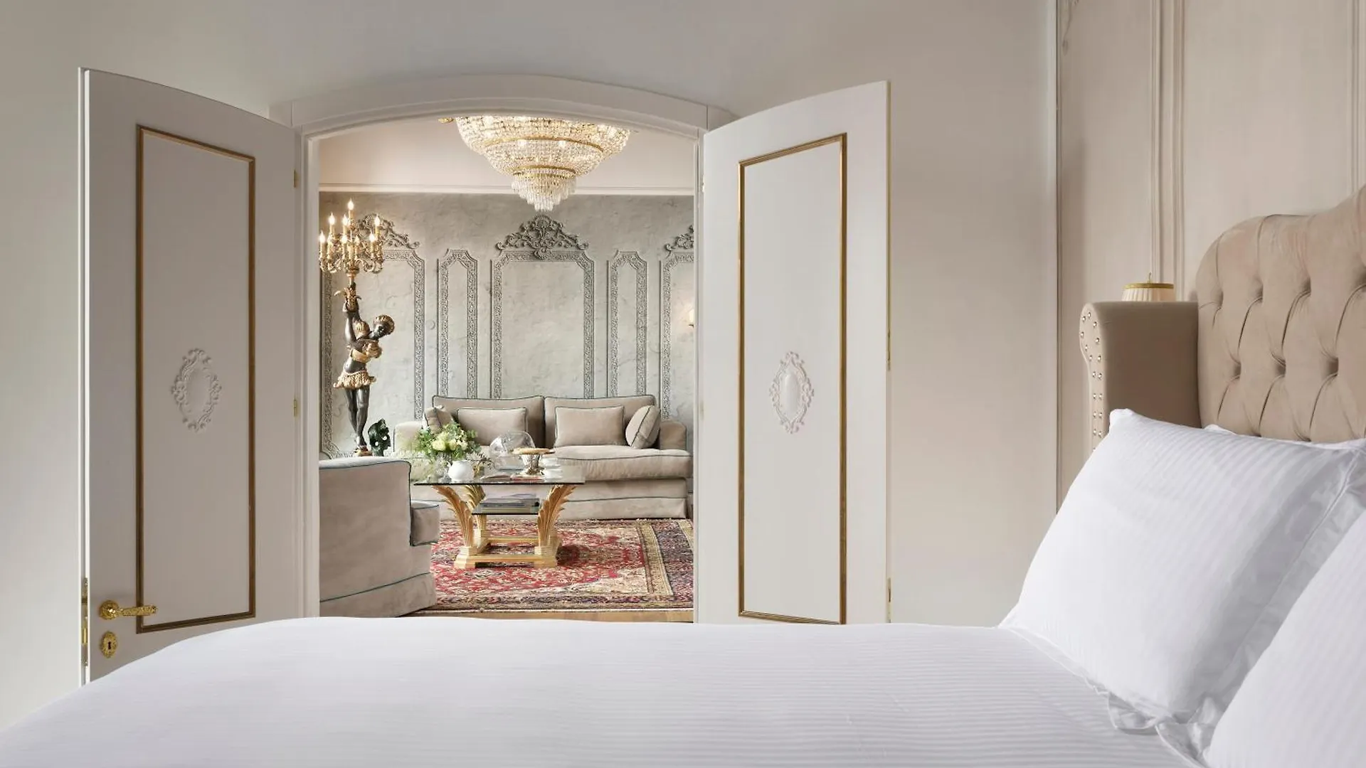 Apartment Swan Dolcevita Prestige Stay - Canal View & Exclusive Experience Venice