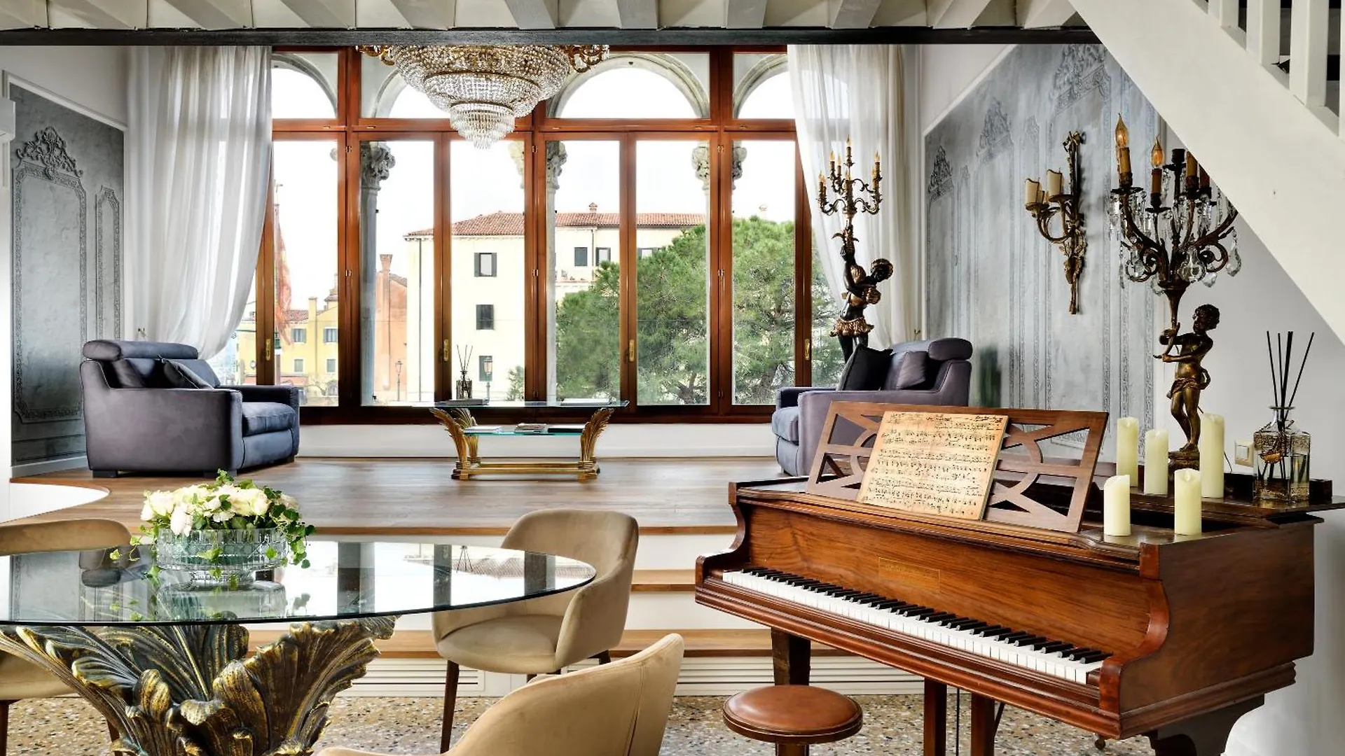 Swan Dolcevita Prestige Stay - Canal View & Exclusive Experience Venice Apartment