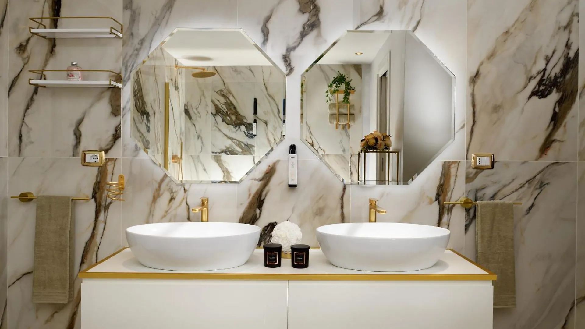Swan Dolcevita Prestige Stay - Canal View & Exclusive Experience Venice Apartment